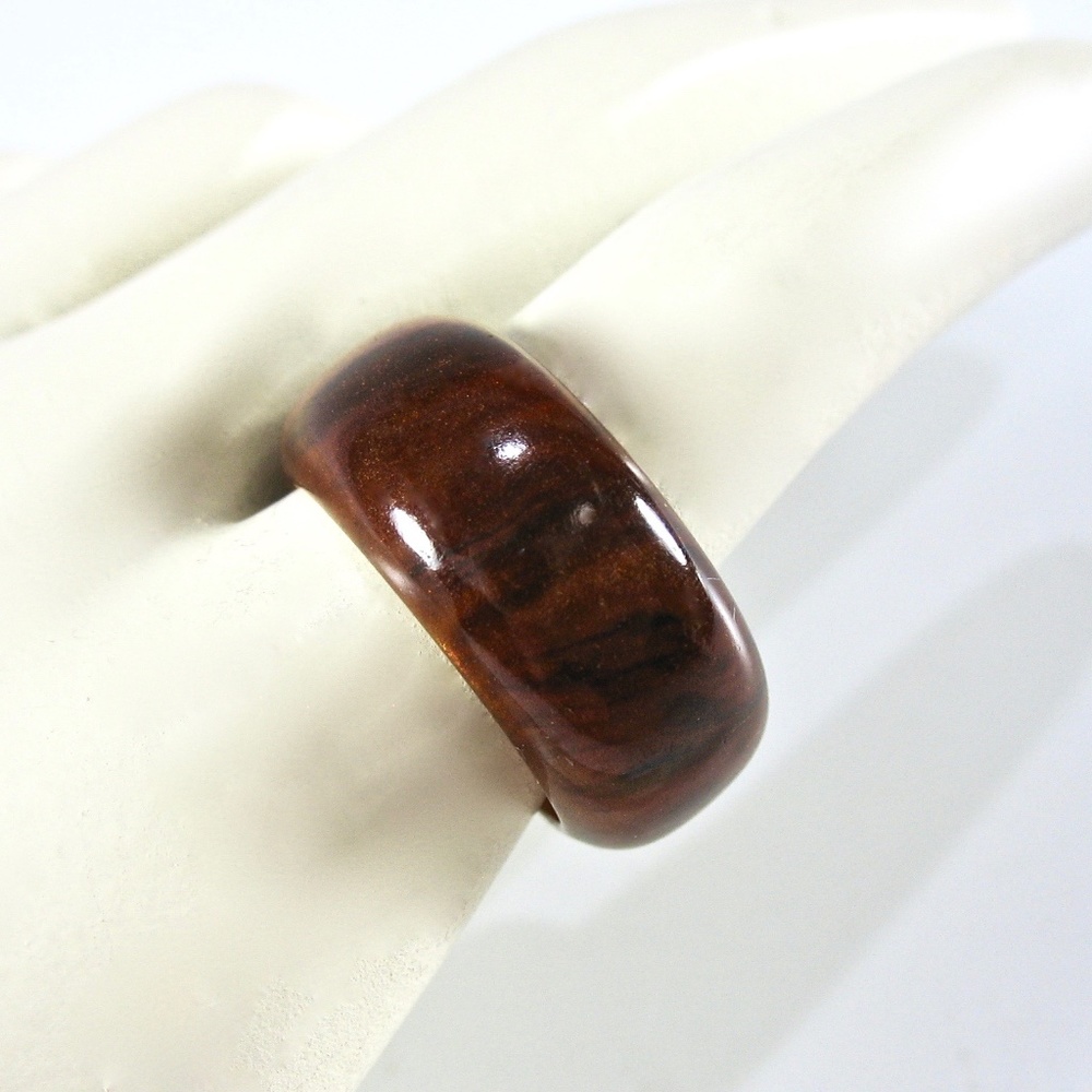 Bakelite Ring, Root Beer, 1940s, Tested, Size 5.5